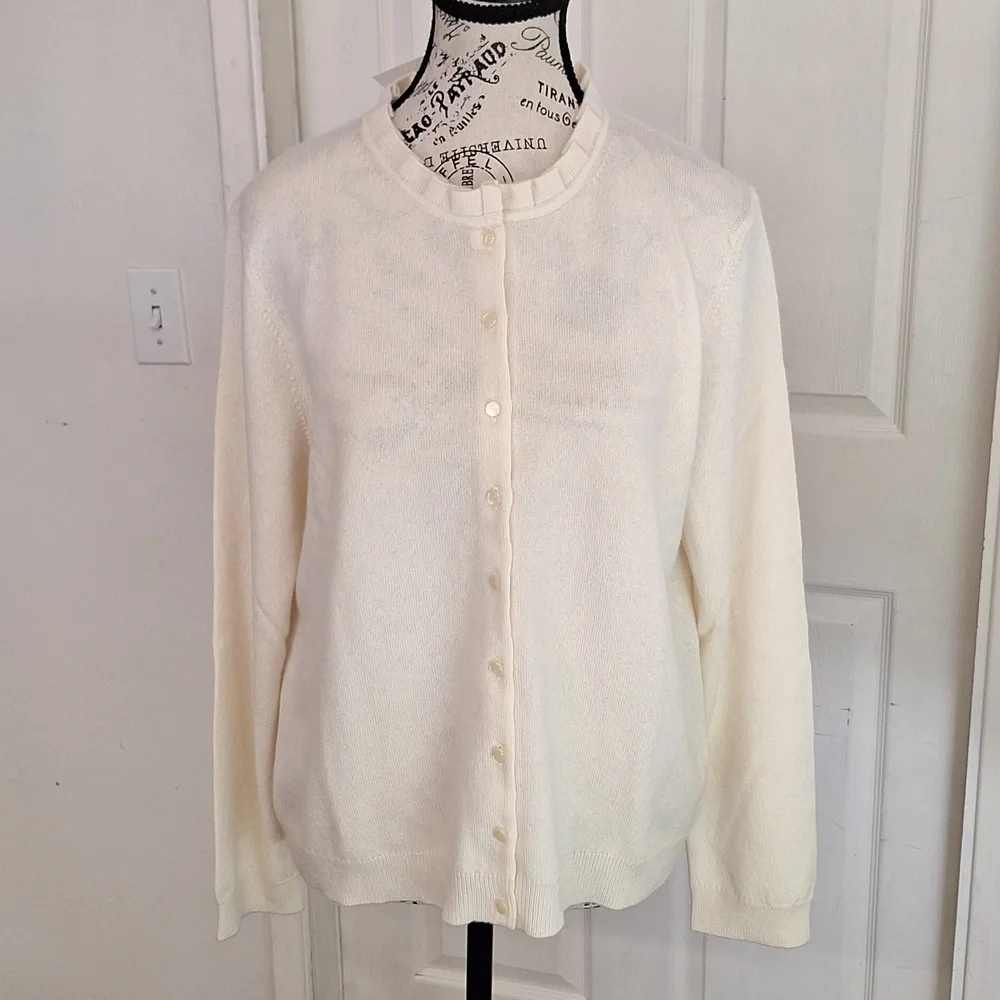 Charter Club Womens Sz Petite Large Ivory Button Front Sweater New